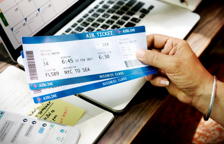 buying airline tickets, traveling tips